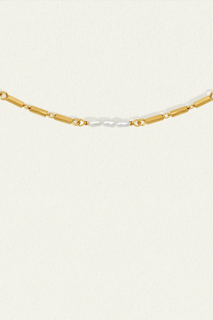 Riviera Necklace Pearl Gold - One Palm Studio